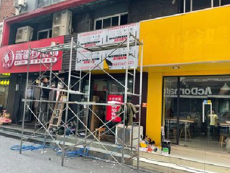 漯河制作广告招牌如何避免它发黄？